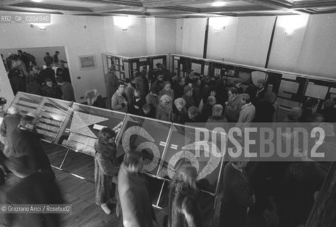 VENEZIA 1981 MUSEO MERLETTI © ARCHIVIO Graziano Arici/Rosebud2  INAUGURAZIONE MUSEO MOSTRA MERLETTI A BURANO