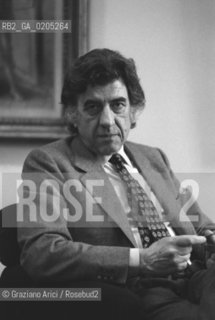 VENEZIA 1983 GALLERISTA RENATO CARDAZZO © ARCHIVIO Graziano Arici/Rosebud2  SALONE INTERNAZIONALE MERCANTI DARTE MOSTRA SIMA PALAZZO GRASSI