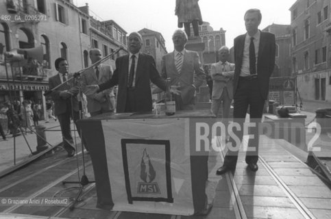 VENEZIA 1983 GIORGIO ALMIRANTE © ARCHIVIO Graziano Arici/Rosebud2  COMIZIO POLITICA CAMPO SAN BORTOLO POLITICO SEGRETARIO MOVIMENTO SOCIALE ITALIANO