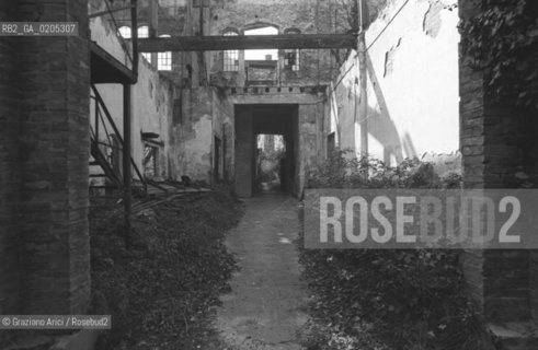 VENEZIA 1984 INTERNI MULINO STUCKY © ARCHIVIO Graziano Arici/Rosebud2   RCHEOLOGIA INDUSTRIALE MULINO STUCKY PRE-INCENDIO INTERNI GIUDECCA