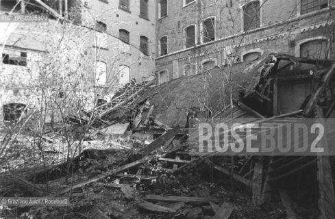 VENEZIA 1984 ESTERNI MULINO STUCKY © ARCHIVIO Graziano Arici/Rosebud2   RCHEOLOGIA INDUSTRIALE MULINO STUCKY PRE-INCENDIO INTERNI GIUDECCA