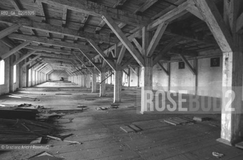 VENEZIA 1984 INTERNI MULINO STUCKY © ARCHIVIO Graziano Arici/Rosebud2   ARCHEOLOGIA INDUSTRIALE MULINO STUCKY PRE-INCENDIO INTERNI GIUDECCA
