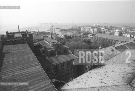 VENEZIA 1984 VEDUTA DALLALTO DAL MULINO STUCKY © ARCHIVIO Graziano Arici/Rosebud2   ARCHEOLOGIA INDUSTRIALE MULINO STUCKY PRE-INCENDIO INTERNI GIUDECCA