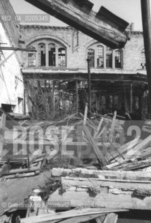 VENEZIA 1984 ESTERNI MULINO STUCKY © ARCHIVIO Graziano Arici/Rosebud2   ARCHEOLOGIA INDUSTRIALE MULINO STUCKY PRE-INCENDIO INTERNI GIUDECCA