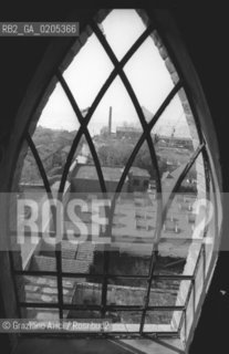 VENEZIA 1984 VEDUTA DALLALTO DA UNA FINESTRA MULINO STUCKY © ARCHIVIO Graziano Arici/Rosebud2   ARCHEOLOGIA INDUSTRIALE MULINO STUCKY PRE-INCENDIO GIUDECCA