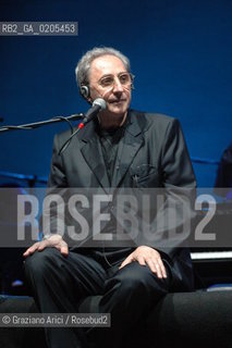 VENICE 5/07/07 - CONCERTO OF THE COMPOSER AND SINGER FRANCO BATTIATO IN ST. MARKS SQUARE ©Graziano Arici/Rosebud2 CANTANTE MUSICA POP ROCK