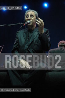 VENICE 5/07/07 - CONCERTO OF THE COMPOSER AND SINGER FRANCO BATTIATO IN ST. MARKS SQUARE ©Graziano Arici/Rosebud2 CANTANTE MUSICA POP ROCK