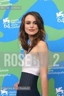 28_08_2007 - VENICE - 64TH FILM FESTIVAL - FILM ATONEMENT THE ACTRESS KEIRA KNIGHTLY. ©Graziano Arici/Rosebud2