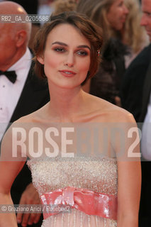 28_08_2007 - VENICE - 64TH FILM FESTIVAL - RED CARPET - THE ACTRESS KEIRA KNIGHTLEY ©Graziano Arici/Rosebud2