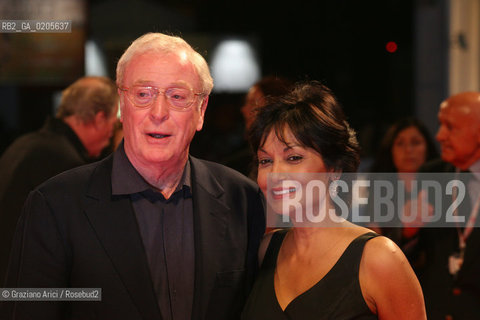 30_08_2007 - VENICE - 64TH FILM FESTIVAL - RED CARPET FILM SLEUTH THE ACTOR MICHAEL CAINE WITH HIS WIFE ©Graziano Arici/Rosebud2