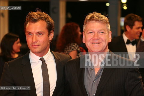 30_08_2007 - VENICE - 64TH FILM FESTIVAL - RED CARPET FILM SLEUTH THE ACTOR JUDE LAW WITH THE DIRECTOR KENNETH BRANAGH ©Graziano Arici/Rosebud2