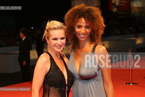01_09_2007 - VENICE - 64TH FILM FESTIVAL - RED CARPET  FILM ITS A FREE WORLD... RIGHT TO LEFT: THE ACTRESSES JULIET ELLIS AND KIERSTON WAREING ©Graziano Arici/Rosebud2