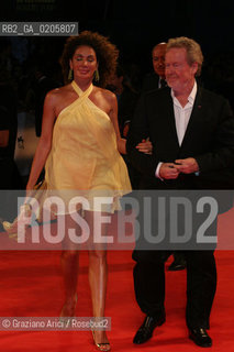 01_09_2007 - VENICE - 64TH FILM FESTIVAL - RED CARPET FILM BLADE RUNNER: THE FINAL CUT THE DIRECTOR RIDLEY SCOTT WITH HIS WIFE GIANNINA FACIO ©Graziano Arici/Rosebud2