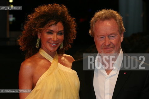 01_09_2007 - VENICE - 64TH FILM FESTIVAL - RED CARPET FILM BLADE RUNNER: THE FINAL CUT THE DIRECTOR RIDLEY SCOTT WITH HIS WIFE GIANNINA FACIO ©Graziano Arici/Rosebud2