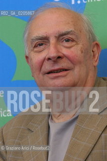 02_09_2007 - VENICE - 64TH FILM FESTIVAL - FILM LA FILLE COUPEE EN DEUX - THE DIRECTOR CLAUDE CHABROL  ©Graziano Arici/Rosebud2