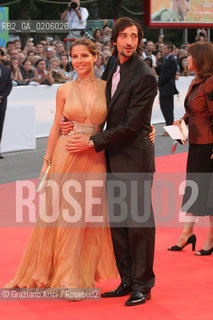 03_09_2007 - VENICE - 64TH FILM FESTIVAL - RED CARPET FILM THE DARJEELING LIMITED ACTOR ADRIEN BRODY WITH HIS GIRLFRIEND ELSA PATAKY ©Graziano Arici/Rosebud2