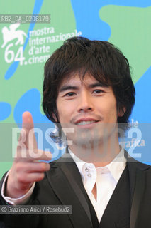 05_09_2007 - VENICE - 64TH FILM FESTIVAL - FILM SUKIYAKI WESTERN DJANGO - THE ACTOR ITO HIDEAKI. ©Graziano Arici/Rosebud2
