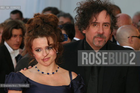05_09_2007 - VENICE - 64TH FILM FESTIVAL - GOLDEN LION FOR LIFETIME ACHIEVEMENT TO TIM BARTON - TIM BURTON WITH HIS WIFE HELENA BONHAM CARTER  ©Graziano Arici/Rosebud2