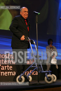 08_09_2007 - VENICE - 64TH FILM FESTIVAL - OFFICIAL AWARDS - GOLDEN LION FOR THE LIFE ACHIEVEMENT TO BERNARDO BERTOLUCCI ©Graziano Arici/Rosebud2 ©Graziano Arici/Rosebud2