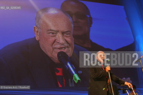 08_09_2007 - VENICE - 64TH FILM FESTIVAL - OFFICIAL AWARDS - LION FOR THE LIFE ACHIEVEMENT TO BERNARDO BERTOLUCCI ©Graziano Arici/Rosebud2 ©Graziano Arici/Rosebud2