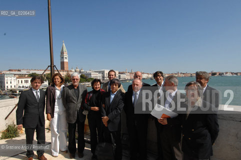 VENICE 20/09/07 - CERIMONY OF CONSIGNEMENT OF THE PUNTA DELLA DOGANA TO FRANCOIS PINAULT TO BUILD THE NEW ART CONTEMPORANY MUSEUM IN VENICE WITH THE ARCHITECT TADAO ANDO AND THE MAYOR MASSIMO CACCIARI ©Graziano Arici/Rosebud2 ARTE