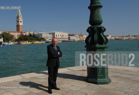 VENICE 20/09/07 - CERIMONY OF CONSIGNEMENT OF THE PUNTA DELLA DOGANA TO FRANCOIS PINAULT TO BUILD THE NEW ART CONTEMPORANY MUSEUM IN VENICE WITH THE ARCHITECT TADAO ANDO AND THE MAYOR MASSIMO CACCIARI ©Graziano Arici/Rosebud2 ARTE
