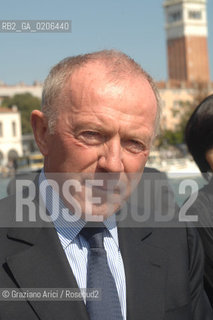 VENICE 20/09/07 - CERIMONY OF CONSIGNEMENT OF THE PUNTA DELLA DOGANA TO FRANCOIS PINAULT TO BUILD THE NEW ART CONTEMPORANY MUSEUM IN VENICE WITH THE ARCHITECT TADAO ANDO AND THE MAYOR MASSIMO CACCIARI ©Graziano Arici/Rosebud2 ARTE