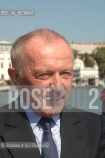 VENICE 20/09/07 - CERIMONY OF CONSIGNEMENT OF THE PUNTA DELLA DOGANA TO FRANCOIS PINAULT TO BUILD THE NEW ART CONTEMPORANY MUSEUM IN VENICE WITH THE ARCHITECT TADAO ANDO AND THE MAYOR MASSIMO CACCIARI ©Graziano Arici/Rosebud2 ARTE