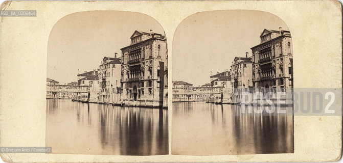 -VENEZIA, SENZA INDICAZIONE DAUTORE, PALACE CAVALLI AND IRON BRIDGE, SENZA DATA. POSITIVO ALLALBUMINA MONTATO SU CARTONE, FOTOGRAFIA STEREOSCOPICA, CM 17,5X8,2  ©ARCHIVIO Graziano Arici/Rosebud2  PONTE DELLACCADEMIA FOTOANTICHE.-VENICE, NO AUTHORS INDICATION, PALACE CAVALLI AND IRON BRIDGE, UNDATED. ALBUMEN POSITIVE MOUNTED ON CARDBOARD, STEREOSCOPICAL PHOTOGRAPH CM 17,5X8,2 ©Graziano Arici / rosebud2