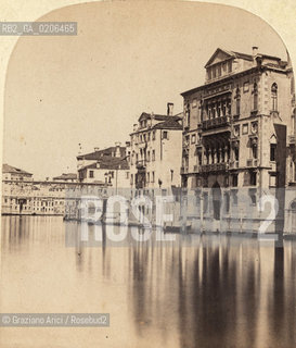 -VENEZIA, SENZA INDICAZIONE DAUTORE, PALACE CAVALLI AND IRON BRIDGE, ANTE 1878. POSITIVO ALLALBUMINA MONTATO SU CARTONE, FOTOGRAFIA STEREOSCOPICA, CM 17,5X8,2  ©ARCHIVIO Graziano Arici/Rosebud2  PONTE DELLACCADEMIA FOTOANTICHE.-VENICE, NO AUTHORS INDICATION, PALACE CAVALLI AND IRON BRIDGE, ANTE 1878. ALBUMEN POSITIVE MOUNTED ON CARDBOARD, STEREOSCOPICAL PHOTOGRAPH CM 17,5X8,2 ©Graziano Arici / rosebud2