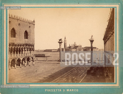 -VENEZIA, EDIZIONI TESTOLINI, PIAZZETTA S. MARCO, SENZA DATA. STAMPA ALLALBUMINA INCOLLATA SU CARTONE CONTENUTA NELLALBUM A SOFFIETTO RICORDO DI VENEZIA, CM 15,3X11,7  ©ARCHIVIO Graziano Arici/Rosebud2  FOTOANTICHE.-VENICE, EDIZIONI TESTOLINI, PIAZZETTA S. MARCO, UNDATED. ALBUMEN PHOTOGRAPH MOUNTED ON CARDBOARD IN THE ALBUM RICORDO DI VENEZIA, CM 15,3X11,7 ©Graziano Arici/Rosebud2 