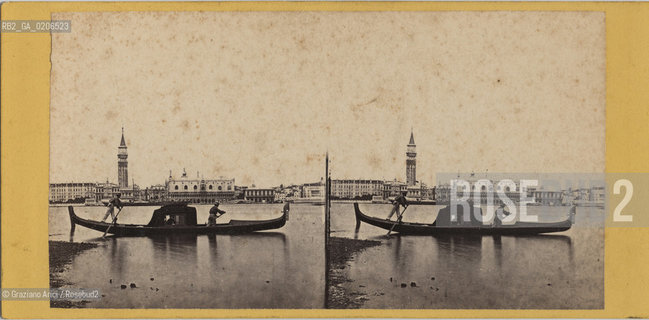-VENEZIA, SENZA INDICAZIONE DAUTORE, BACINO DI S. MARCO, SENZA DATA. POSITIVO ALLALBUMINA MONTATO SU CARTONE, FOTOGRAFIA STEREOSCOPICA, CM 17X8,2  ©ARCHIVIO Graziano Arici/Rosebud2  GONDOLA, FOTOANTICHE.-VENICE, NO AUTHORS INDICATION, BACINO DI S. MARCO, UNDATED. ALBUMEN POSITIVE MOUNTED ON CARDBOARD, STEREOSCOPICAL PHOTOGRAPH CM 17X8,2 ©Graziano Arici / rosebud2