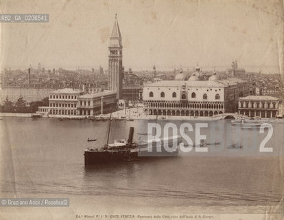 -VENEZIA, FRATELLI ALINARI, PANORAMA DELLA CITTA VISTO DALLISOLA DI S.GIORGIO, SENZA DATA. STAMPA ALLALBUMINA INCOLLATA SU CARTONE, CM 25X19,4 ©ARCHIVIO Graziano Arici/Rosebud2  NAVE FOTOANTICHE.-VENICE, FRATELLI ALINARI, PANORAMA DELLA CITTA VISTO DALLISOLA DI S.GIORGIO, UNDATED. ALBUMEN PHOTOGRAPH MOUNTED ON CARDBOARD, CM 25X19,4 ©Graziano Arici/Rosebud2 