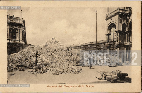 -VENEZIA, SENZA INDICAZIONE DAUTORE, MACERIE DEL CAMPANILE DI S. MARCO, 1902. STAMPA ELIOGRAFICA CONTENUTA ALL INTERNO DELLALBUM A SOFFIETTO ALBUM RICORDO DELLINAUGURAZIONE DEL CAMPANILE DI S. MARCO-APRILE 1912, CM 9,1X14  ©ARCHIVIO Graziano Arici/Rosebud2   FOTOANTICHE.-VENICE, NO AUTHORS INDICATION, MACERIE DEL CAMPANILE DI S. MARCO, 1902. HELIOGRAPHY IN THE ALBUM RICORDO DELLINAUGURAZIONE DEL CAMPANILE DI S. MARCO-APRILE 1912, CM 9,1X14 ©Graziano Arici/Rosebud2 