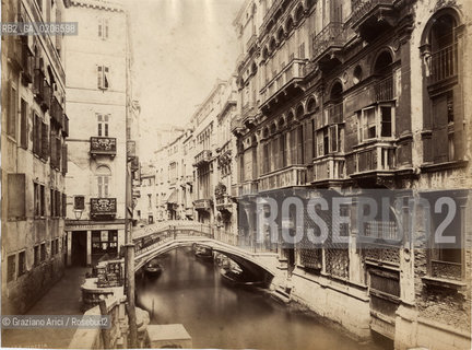 -VENEZIA, SENZA INDICAZIONE DAUTORE, RIO DELLA CANONICA, SENZA DATA. STAMPA ALLALBUMINA , CM 23,8X17,6 ©ARCHIVIO Graziano Arici/Rosebud2  FOTOANTICHE.-VENICE, NO AUTHORS INDICATION, RIO DELLA CANONICA, UNDATED. ALBUMEN PHOTOGRAPH, CM 23,8X17,6 ©Graziano Arici/Rosebud2 ..