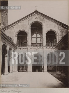 -MILANO, SENZA INDICAZIONE DAUTORE, CHURCH OF S.AMBROGIO, SENZA DATA. STAMPA ALLALBUMINA INCOLLATA SU CARTONE, CM 19,8X25,1 CONTENUTE ALLINTERNO DELLALBUM H.F.M.H FROM T.H.H.-IN REMEBRANCE OF A PLEASANT TOUR SEPTEMBER 22nd NOVEMBER15th 1888 DUBLINO. ©ARCHIVIO Graziano Arici/Rosebud2  FOTOANTICHE.-MILAN, NO AUTHORS INDICATION, CHURCH OF S.AMBROGIO, UNDATED. ALBUMEN PHOTOGRAPH MOUNTED ON CARDBOARD, CM 19,8X25,1 ©Graziano Arici/Rosebud2 