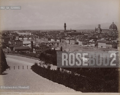 -FIRENZE, SENZA INDICAZIONE DAUTORE, PANORAMA DAL VIALE DE COLLI, SENZA DATA. STAMPA ALLALBUMINA INCOLLATA SU CARTONE, CM 24,5X19,5 CONTENUTE ALLINTERNO DELLALBUM H.F.M.H FROM T.H.H.-IN REMEBRANCE OF A PLEASANT TOUR SEPTEMBER 22nd NOVEMBER15th 1888 DUBLINO. ©ARCHIVIO Graziano Arici/Rosebud2  FOTOANTICHE.-FLORENCE, NO AUTHORS INDICATION, PANORAMA DAL VIALE DE COLLI, UNDATED. ALBUMEN PHOTOGRAPH MOUNTED ON CARDBOARD, CM 24,5X19,5 ©Graziano Arici/Rosebud2 
