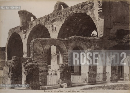 -ROMA, SENZA INDICAZIONE DAUTORE, BASILICA DI COSTANTINO, SENZA DATA. STAMPA ALLALBUMINA INCOLLATA SU CARTONE, CM 25,5X18,3 CONTENUTE ALLINTERNO DELLALBUM H.F.M.H FROM T.H.H.-IN REMEBRANCE OF A PLEASANT TOUR SEPTEMBER 22nd NOVEMBER15th 1888 DUBLINO. ©ARCHIVIO Graziano Arici/Rosebud2  FOTOANTICHE.-ROME, NO AUTHORS INDICATION, BASILICA DI COSTANTINO, UNDATED. ALBUMEN PHOTOGRAPH MOUNTED ON CARDBOARD, CM 25,5X18,3 ©Graziano Arici/Rosebud2 