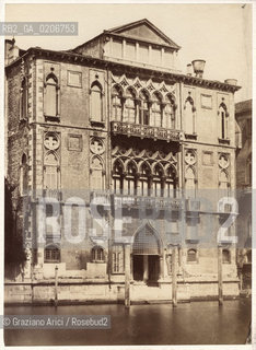 -VENEZIA, SENZA INDICAZIONE DAUTORE, PALAZZO FRANCHETTI, ANTE 1878. STAMPA ALLALBUMINA INCOLLATA SU CARTONE, CM 17,2X23,8 ©ARCHIVIO Graziano Arici/Rosebud2  FOTOANTICHE.-VENICE, NO AUTHORS INDICATION, PALAZZO FRANCHETTI, ANTE 1878. ALBUMEN PHOTOGRAPH MOUNTED ON CARDBOARD, CM 17,2X23,8 ©Graziano Arici/Rosebud2 