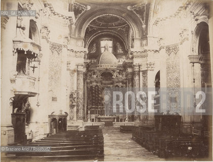-VENEZIA, SENZA INDICAZIONE DAUTORE, INTERNO DELLA CHIESA DEI GESUITI, SENZA DATA. STAMPA ALLALBUMINA INCOLLATA SU CARTONE, CM 24,5X19,7 ©ARCHIVIO Graziano Arici/Rosebud2  FOTOANTICHE.-VENICE, NO AUTHORS INDICATION, INTERNO DELLA CHIESA DEI GESUITI, UNDATED. ALBUMEN PHOTOGRAPH MOUNTED ON CARDBOARD, CM 24,5X19,7 ©Graziano Arici / rosebud2