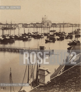 -VENEZIA, SENZA INDICAZIONE DAUTORE, GIUDECCA - CHIESA DEL REDENTORE, SENZA DATA. STAMPA ALLALBUMINA INCOLLATA SU CARTONE, CM 7X7,9  ©ARCHIVIO Graziano Arici/Rosebud2  PUNTA DELLA DOGANA, FOTOANTICHE.-VENICE, NO AUTHOR S INDICATION, GIUDECCA - CHIESA DEL REDENTORE, UNDATED. ALBUMEN PHOTOGRAPH MOUNTED ON CARDBOARD, CM 7X7,9 ©Graziano Arici/Rosebud2 