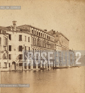 -VENEZIA, SENZA INDICAZIONE DAUTORE, CANAL GRANDE PALAZZO CORNARO E PESARO, SENZA DATA. POSITIVO ALLALBUMINA MONTATO SU CARTONE, FOTOGRAFIA STEREOSCOPICA, CM 17X8,4  ©ARCHIVIO Graziano Arici/Rosebud2   FOTOANTICHE.-VENICE, NO AUTHORS INDICATION, PALAZZO CORNARO E PESARO, UNDATED. ALBUMEN POSITIVE MOUNTED ON CARDBOARD, STEREOSCOPICAL PHOTOGRAPH CM 17X8,4 ©Graziano Arici / rosebud2
