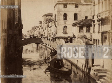 -VENEZIA, SENZA INDICAZIONE DAUTORE, RIVO DELLA MISERICORDIA, SENZA DATA. STAMPA ALLALBUMINA INCOLLATA SU CARTONE, CM 24,1X17,9 ©ARCHIVIO Graziano Arici/Rosebud2  CANALE FOTOANTICHE.-VENICE, NO AUTHORS INDICATION, RIVO DELLA MISERICORDIA, UNDATED. ALBUMEN PHOTOGRAPH MOUNTED ON CARDBOARD, CM 24,1X17,9 ©Graziano Arici/Rosebud2 .