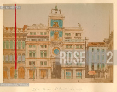 -VENEZIA, SENZA INDICAZIONE DAUTORE, TORRE DELLOROLOGIO, SENZA DATA. STAMPA ALLALBUMINA COLORATA A MANO INCOLLATA SU CARTONE, CM 25,7X18,9 ©ARCHIVIO Graziano Arici/Rosebud2  FOTOANTICHE.-VENICE, NO AUTHORS INDICATION, TORRE DELLOROLOGIO, UNDATED. ALBUMEN PHOTOGRAPH HAND COLOURED MOUNTED ON CARDBOARD, CM 25,7X18,9 ©Graziano Arici / rosebud2