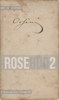 -VENEZIA, SENZA INDICAZIONE DAUTORE, RITRATTO FELICE ORSINI (RETRO), ANTE 1858. STAMPA ALLALBUMINA INCOLLATA SU CARTONE, CARTE DE VISITE, CM 6,2X10,5  ©ARCHIVIO Graziano Arici/Rosebud2  PERSONA, POSATA IN STUDIO, FOTOANTICHE.-VENICE, SENZA INDICAZIONE DAUTORE, PORTRAIT OF FELICE ORSINI, ANTE 1858. ALBUMEN PHOTOGRAPH MOUNTED ON CARDBOARD, CARTE DE VISITE CM 6,2X10,5 ©Graziano Arici/Rosebud2 