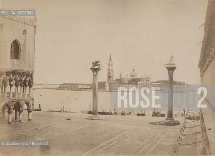 -VENEZIA, SENZA INDICAZIONE DAUTORE, PIAZZETTA DI S. MARCO, POST 1866. STAMPA ALLALBUMINA INCOLLATA SU CARTONE, CM 24,1X17,5 ©ARCHIVIO Graziano Arici/Rosebud2  FOTOANTICHE.-VENICE, NO AUTHORS INDICATION, PIAZZETTA DI  S.MARCO, POST 1866. ALBUMEN PHOTOGRAPH MOUNTED ON CARDBOARD, CM 24,1X17,5 ©Graziano Arici / rosebud2