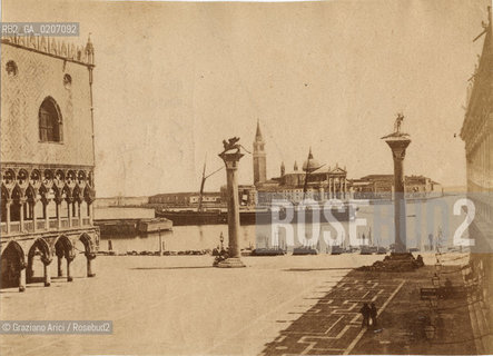 -VENEZIA, SENZA INDICAZIONE DAUTORE, PIAZZETTA DI S.MARCO, SENZA DATA. STAMPA ALLALBUMINA, CM 13,2X9,5 ©ARCHIVIO Graziano Arici/Rosebud2  FOTOANTICHE.-VENICE, NO AUTHORS INDICATION, PIAZZETTA DI S.MARCO, UNDATED. ALBUMEN PHOTOGRAPH, CM 13,2X9,5 ©Graziano Arici/Rosebud2 
