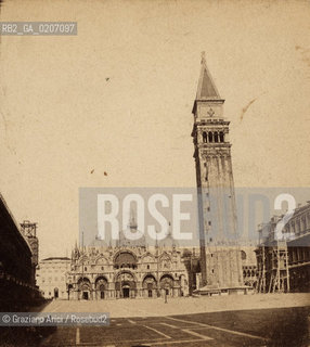 -VENEZIA, CARLO NAYA, PIAZZA S. MARCO, ANTE 1873. POSITIVO ALLALBUMINA MONTATO SU CARTONE, FOTOGRAFIA STEREOSCOPICA, CM 17,3X8,2  ©ARCHIVIO Graziano Arici/Rosebud2   FOTOANTICHE.-VENICE, CARLO NAYA, PIAZZA S. MARCO, ANTE 1873. ALBUMEN POSITIVE MOUNTED ON CARDBOARD, STEREOSCOPICAL PHOTOGRAPH CM 17,3X8,2 ©Graziano Arici / rosebud2