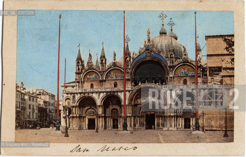 -VENEZIA, CARLO PONTI, PIAZZA S. MARCO, ANTE 1873. STAMPA ALLALBUMINA INCOLLATA SU CARTONE COLORATA A MANO, CARTE DE VISITE, CM 6,4X10  ©ARCHIVIO Graziano Arici/Rosebud2  FOTOANTICHE.-VENICE, CARLO PONTI, PIAZZA S. MARCO,ANTE 1873. ALBUMEN PHOTOGRAPH HAND COLORED MOUNTED ON CARDBOARD, CARTE DE VISITE CM 6,4X10 ©Graziano Arici/Rosebud2 