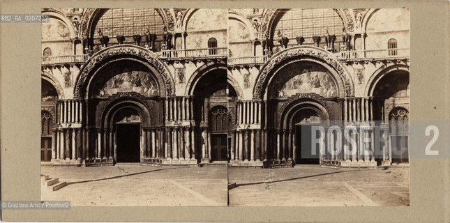 -VENEZIA, SENZA INDICAZIONE DAUTORE, PORTA PRINCIPALE DELLA BASILICA DI S. MARCO, SENZA DATA. POSITIVO ALLALBUMINA MONTATO SU CARTONE, FOTOGRAFIA STEREOSCOPICA, CM 17,1X8,4  ©ARCHIVIO Graziano Arici/Rosebud2   FOTOANTICHE.-VENICE, NO AUTHORS INDICATION, PORTA PRINCIPALE DELLA BASILICA DI S. MARCO, UNDATED. ALBUMEN POSITIVE MOUNTED ON CARDBOARD, STEREOSCOPICAL PHOTOGRAPH CM 17,1X8,4 ©Graziano Arici / rosebud2